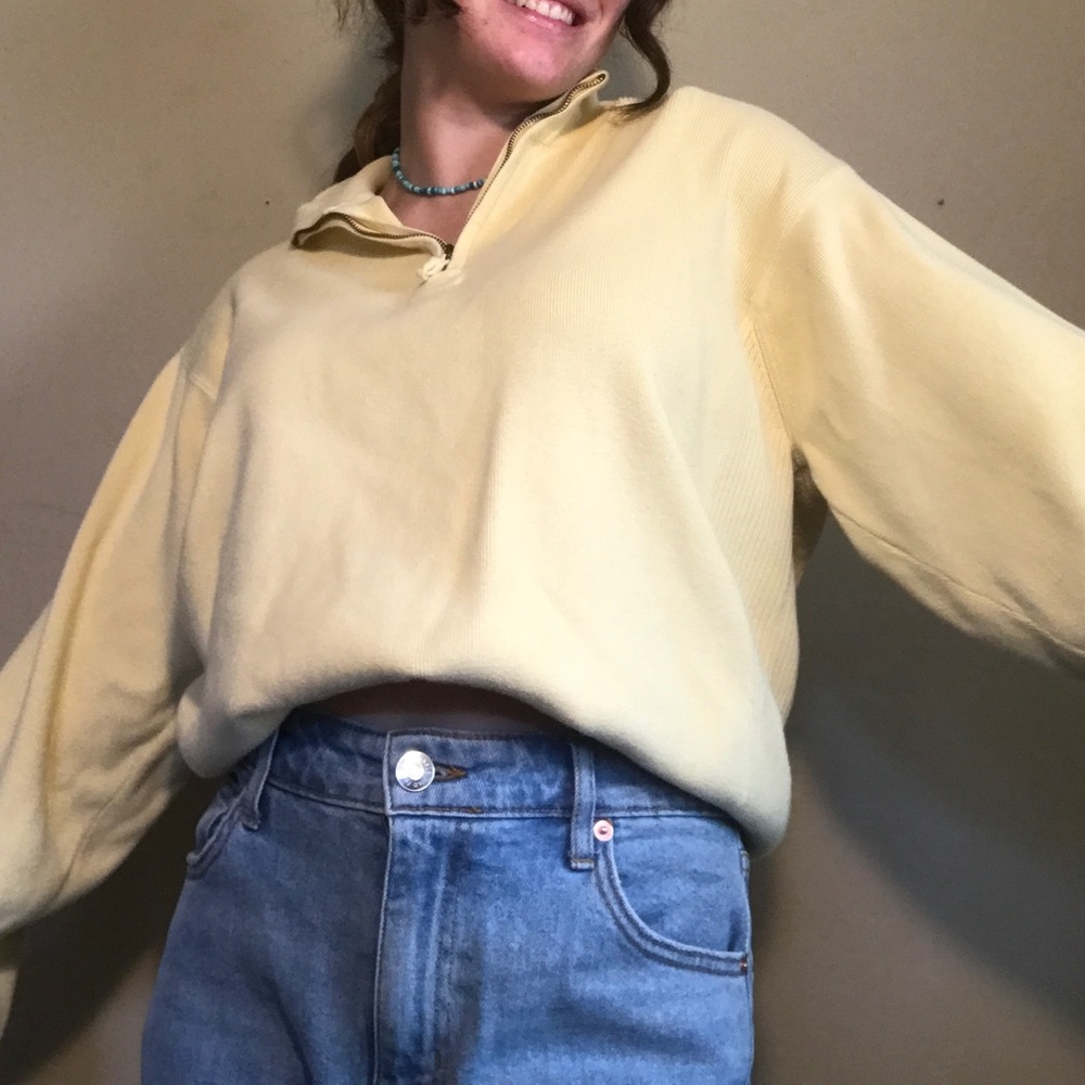 Yellow oversized pullover - Picture 2 of 4